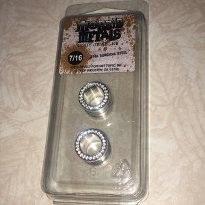 Diamond tunnels 7/16” 💎 Never Worn!